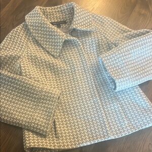 Anne Klein Light Grey/White Tweed Jacket With Pockets Size 6